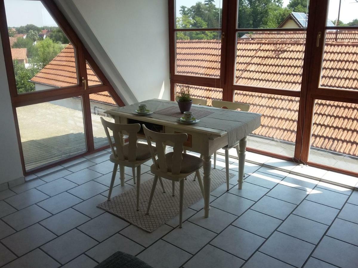 Ferienwohnung Familie Faath Bellheim Extérieur photo